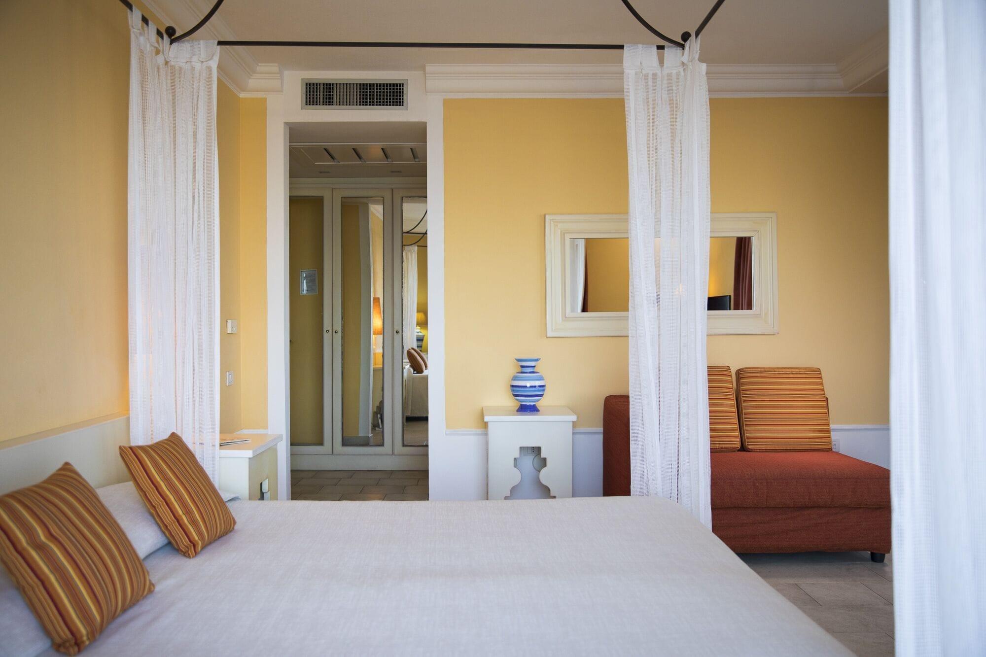 Lu' Hotel Riviera Карлофорте Екстериор снимка